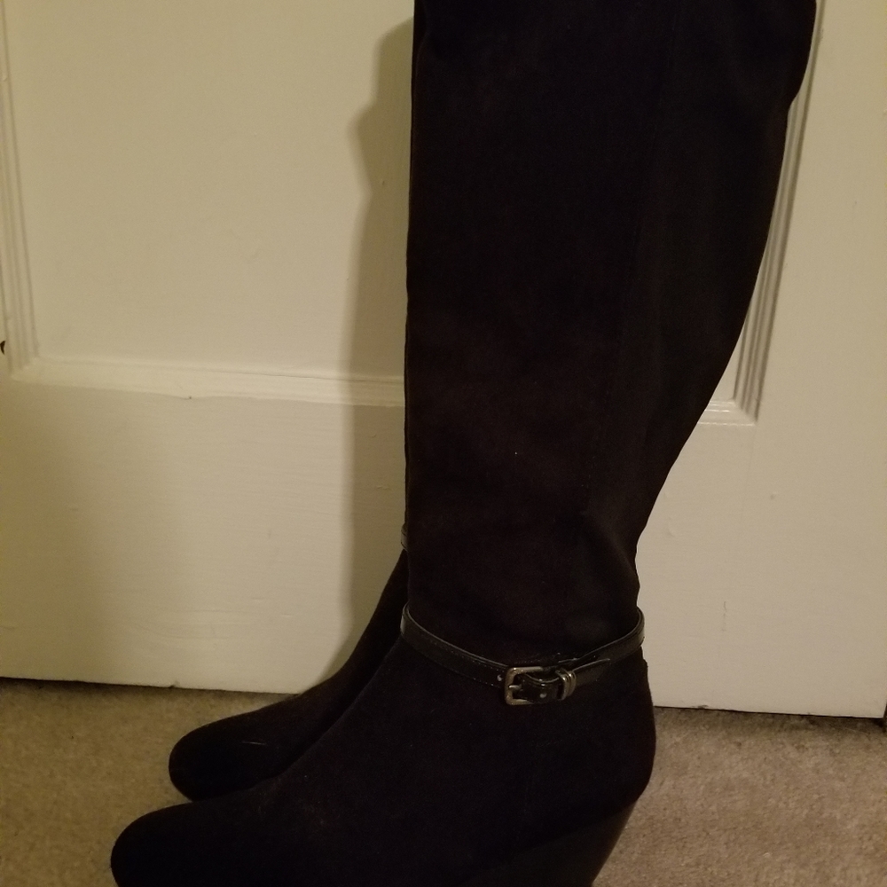 Dana Buchman Boots EUC - Picture 3 of 7